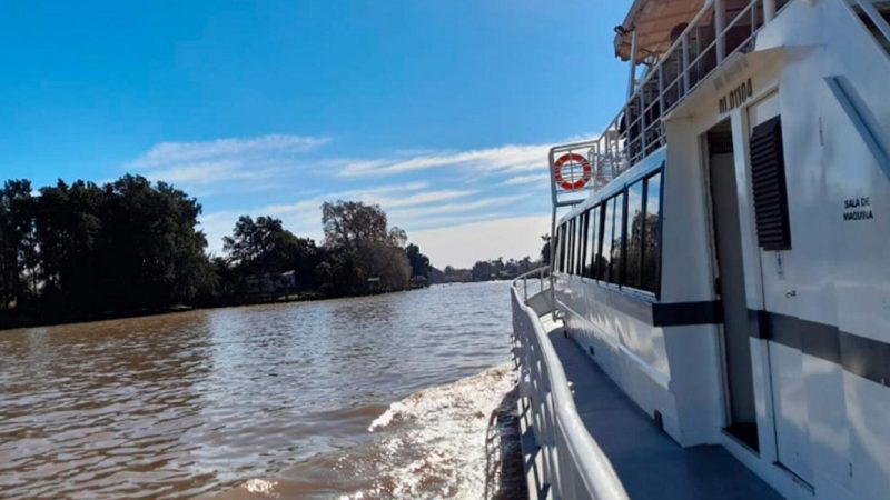 Catamaran - 4 (Horizontal)