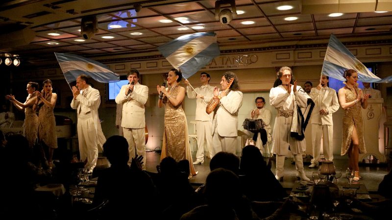 Gala Tango - 5 (Horizontal)