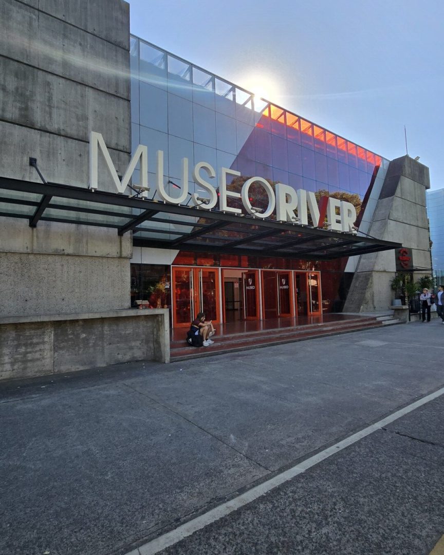 River - 14 (Vertical)